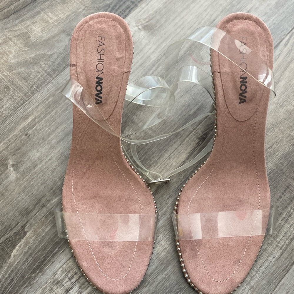 Fashion Nova heels